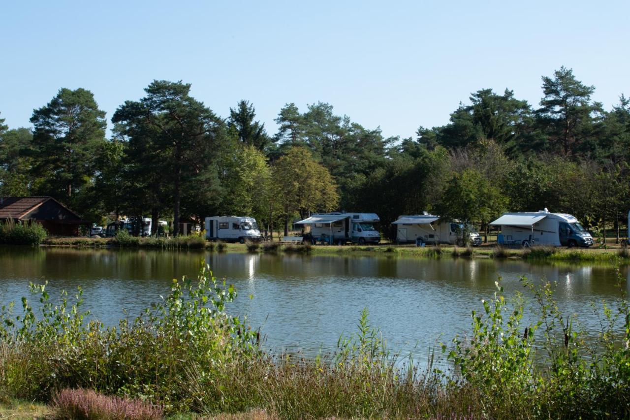 Naturcamping Lueneburger Heide - Chalets & Tiny Haeuser Soltau Eksteriør billede