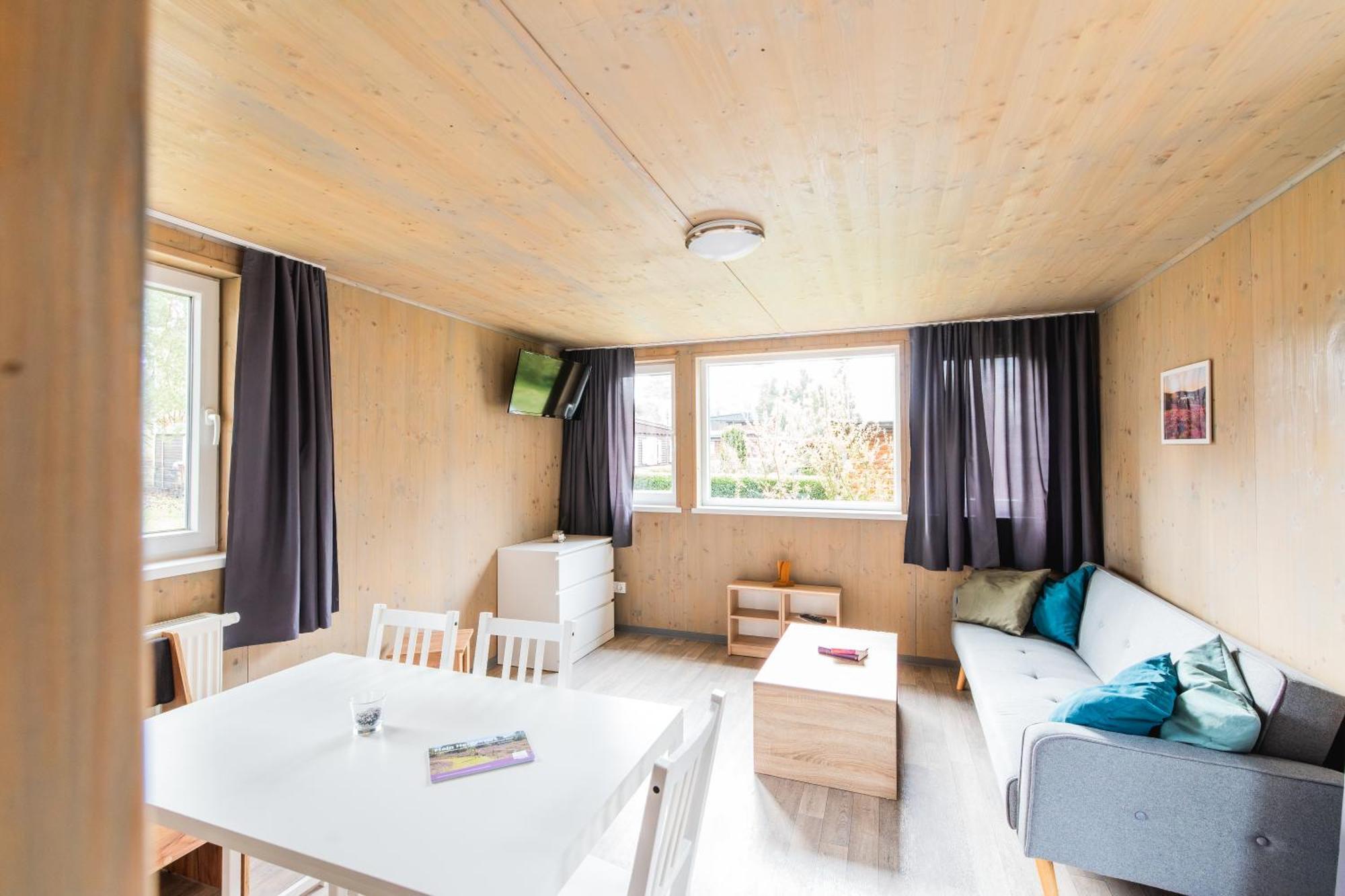 Naturcamping Lueneburger Heide - Chalets & Tiny Haeuser Soltau Eksteriør billede