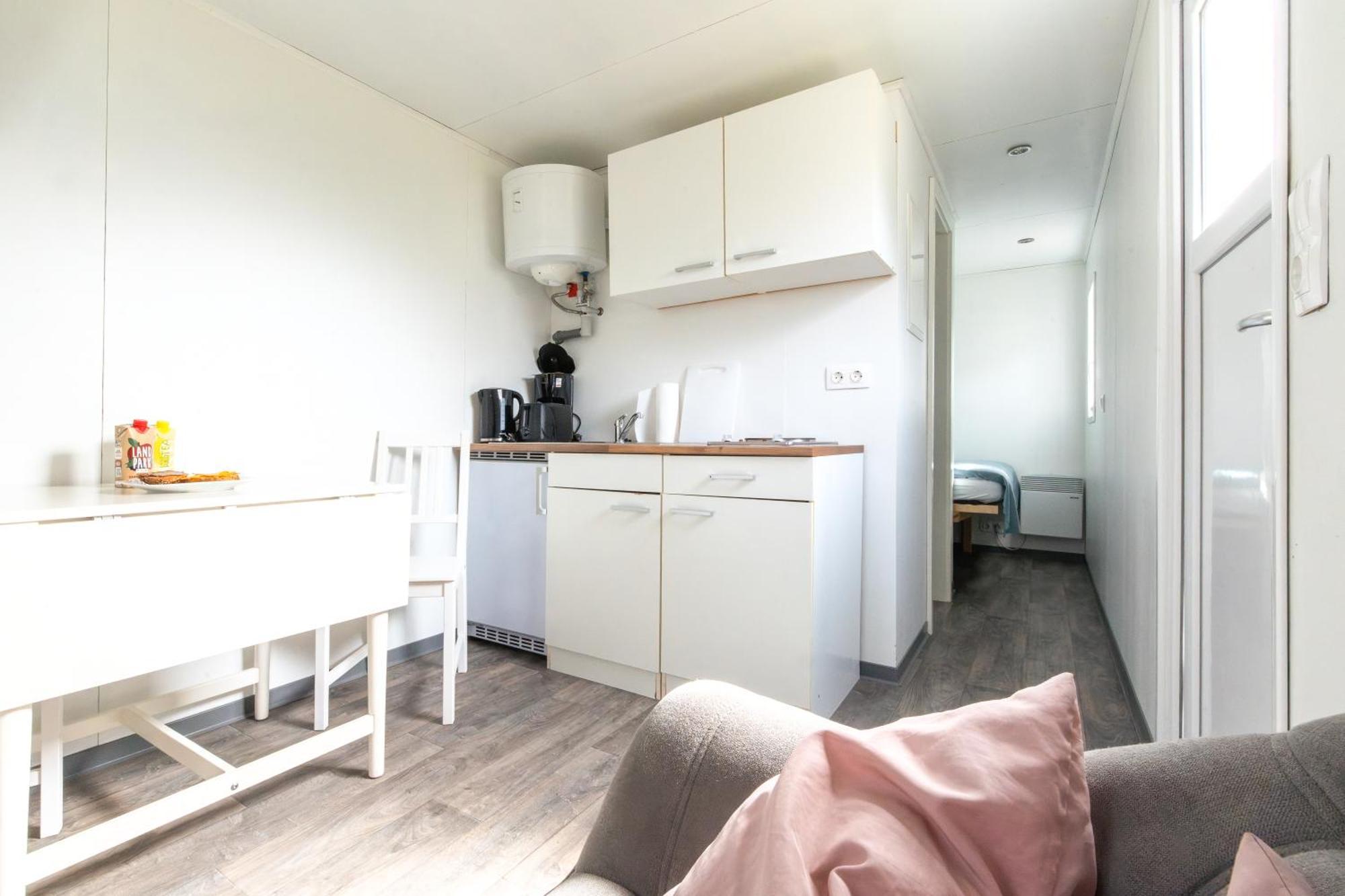 Naturcamping Lueneburger Heide - Chalets & Tiny Haeuser Soltau Eksteriør billede