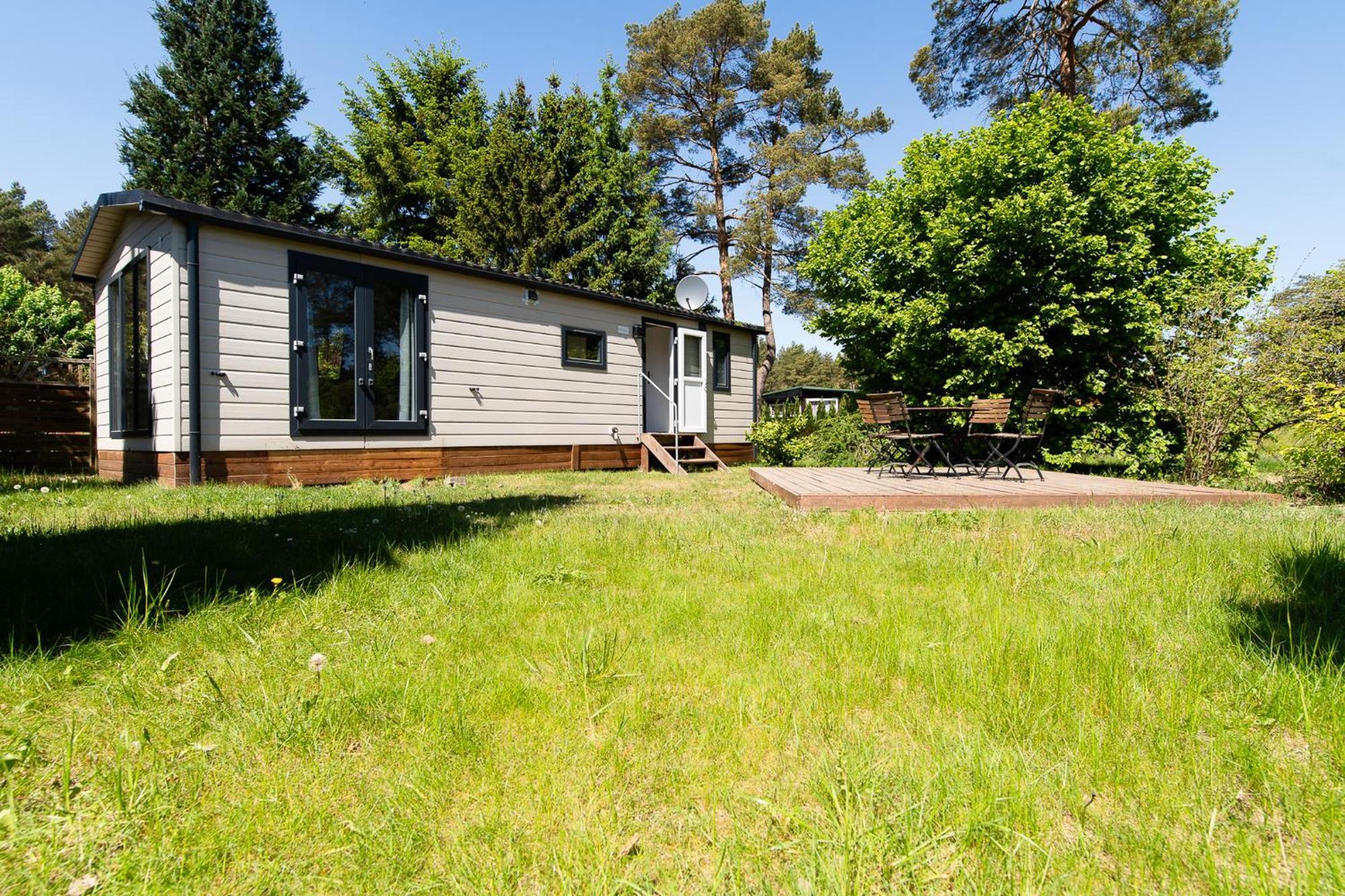 Naturcamping Lueneburger Heide - Chalets & Tiny Haeuser Soltau Eksteriør billede
