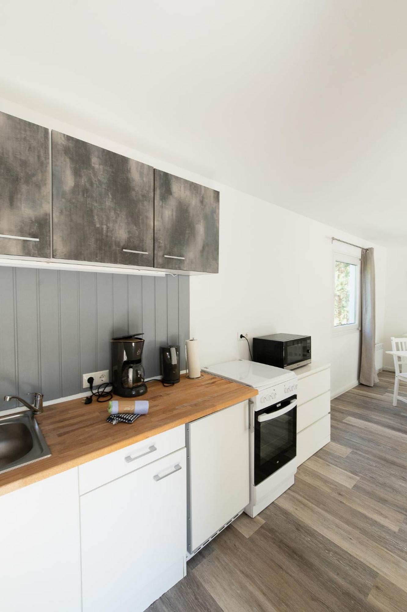 Naturcamping Lueneburger Heide - Chalets & Tiny Haeuser Soltau Eksteriør billede