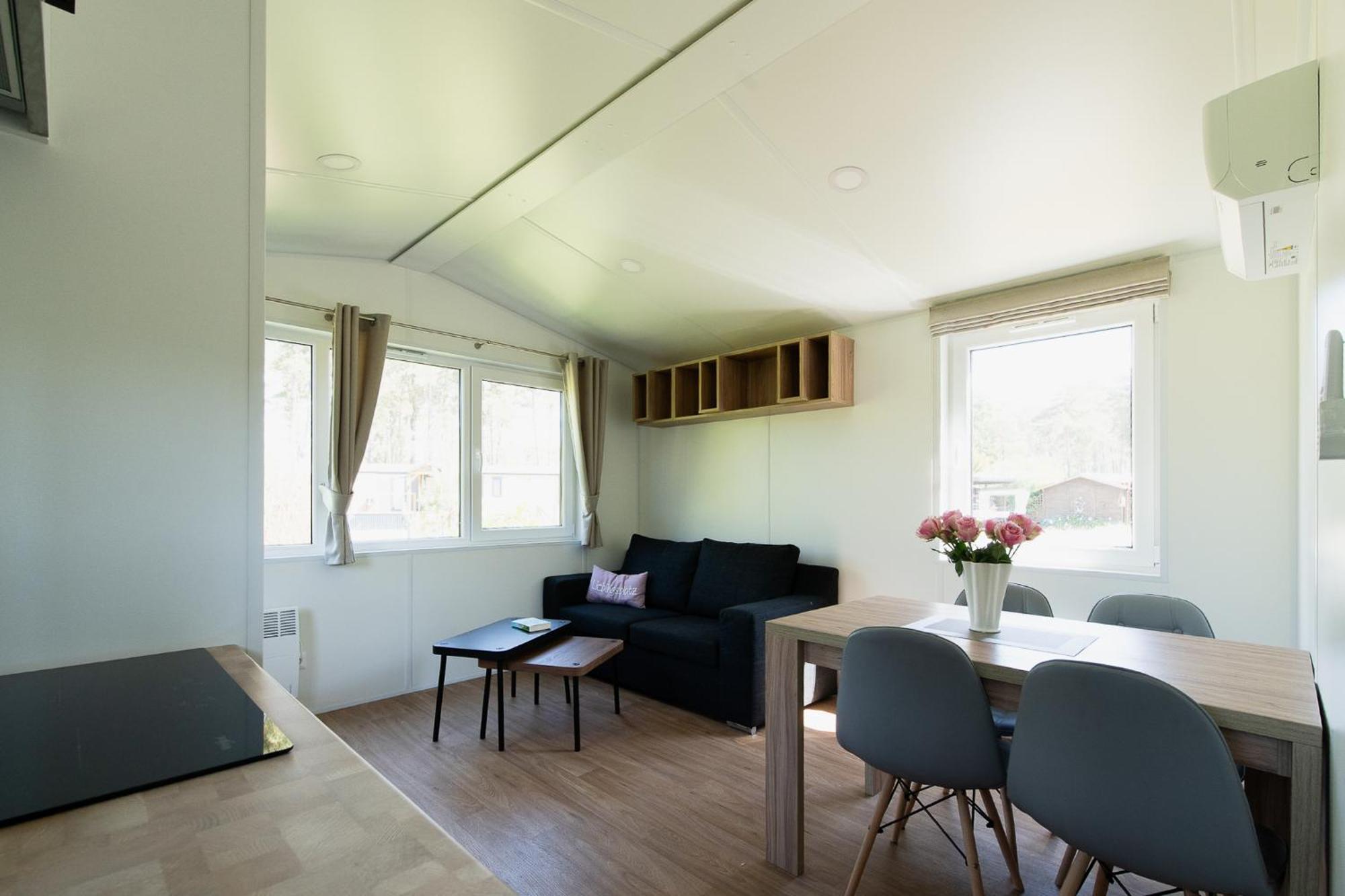Naturcamping Lueneburger Heide - Chalets & Tiny Haeuser Soltau Eksteriør billede